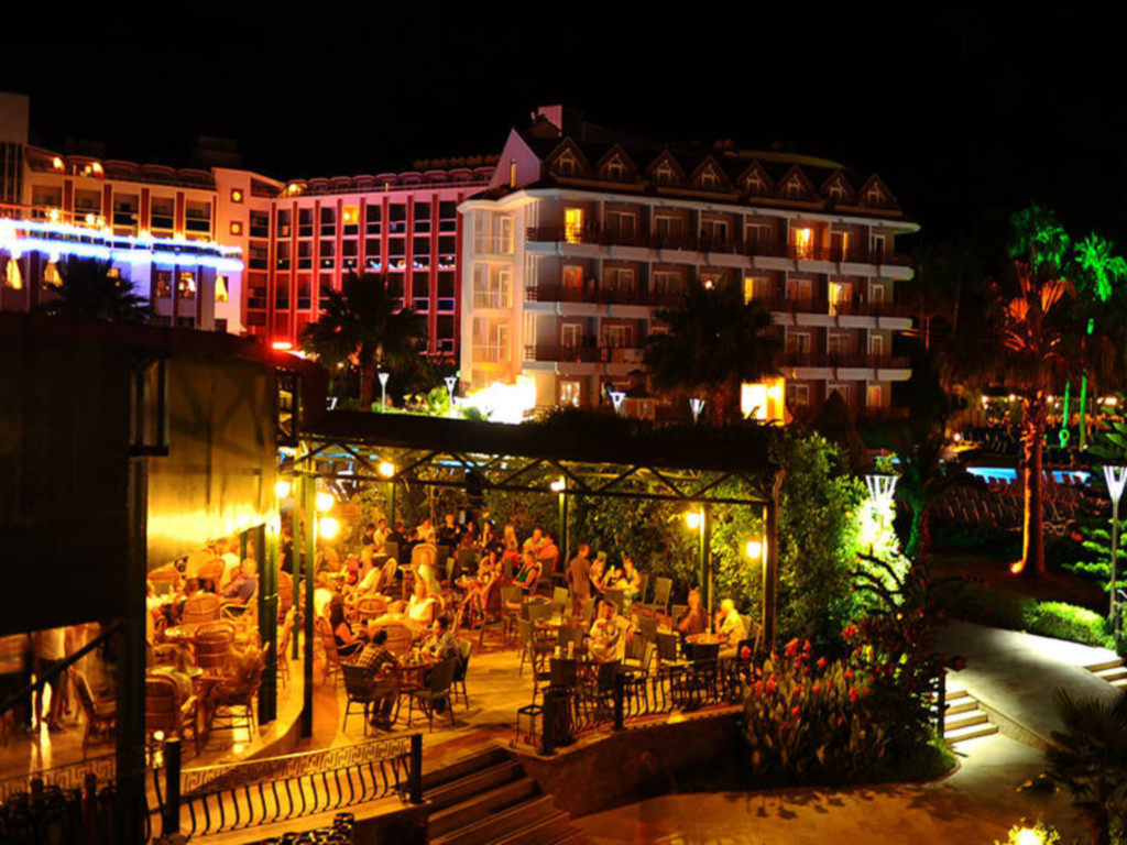 شب های هتل Green Nature Resort & Spa Hotel
