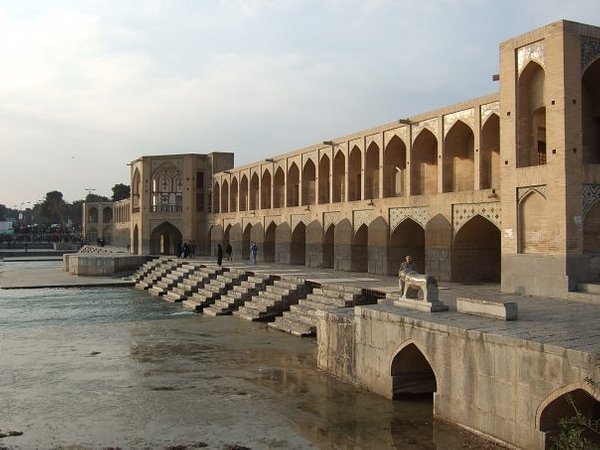 پل خاجو اصفهان