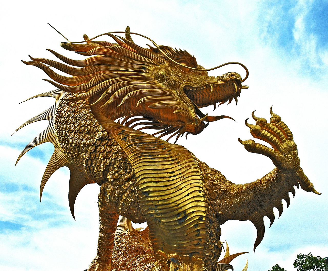 مجسمه اژدها پوکت تایلند