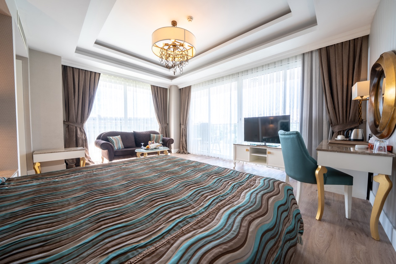 Karmir Resort Spa Hotel Corner Deluxe Room 25